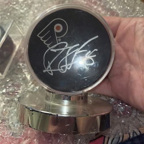 Robert hagg signed - robert,